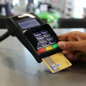ec-cash-g08bc1284b_1920-300x200.jpg